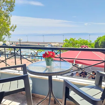 Aparthotel Nikolas Límni