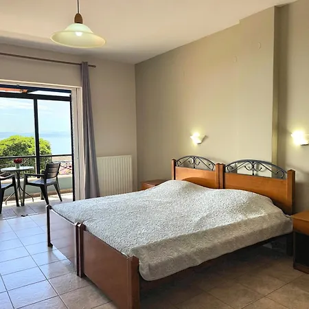 Aparthotel Nikolas 3*