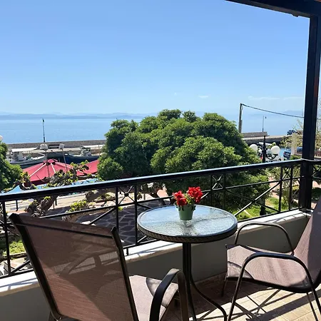 Aparthotel Nikolas 3*