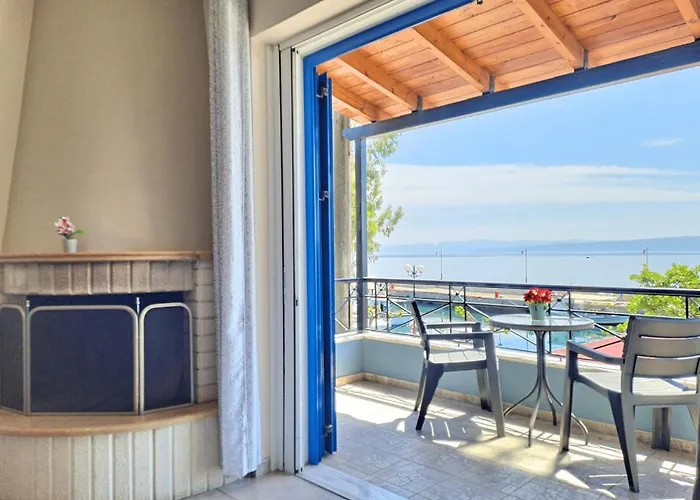 Nikolas 3* Λίμνη