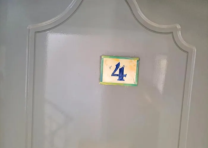 Nikolas 3* Λίμνη