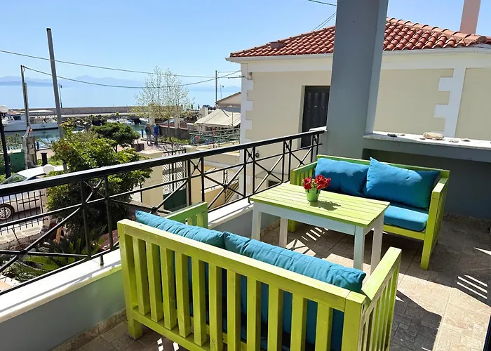 Ξενοδοχείο με διαμερίσματα Nikolas 3*