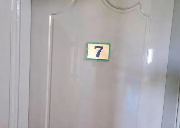 Ξενοδοχείο με διαμερίσματα Nikolas Λίμνη